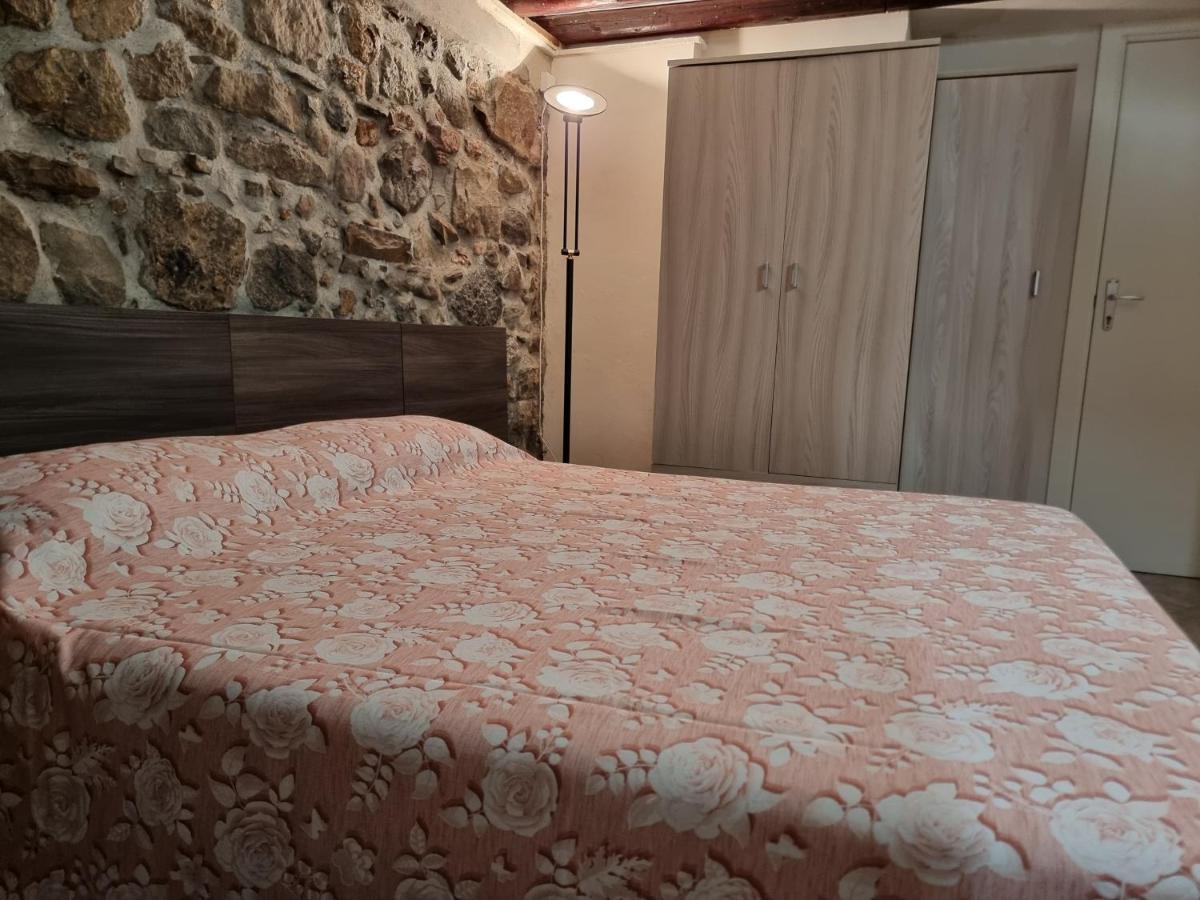 Mandralisca Holidays Чефалу Екстериор снимка